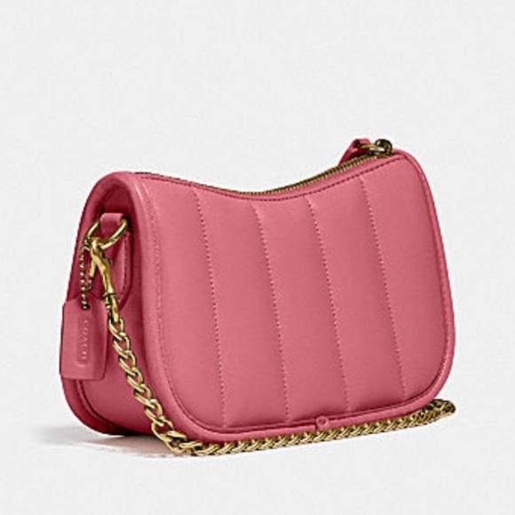 COACH | Quilted Swinger 20 Bag with Chain Strap - Picture 4 of 16